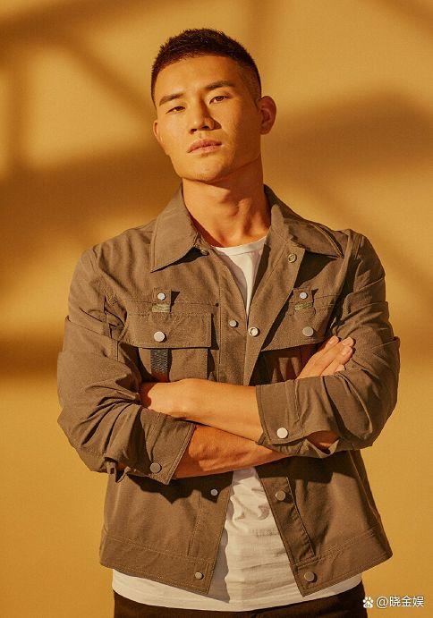 谢孟伟电影,银幕硬汉的蜕变之路