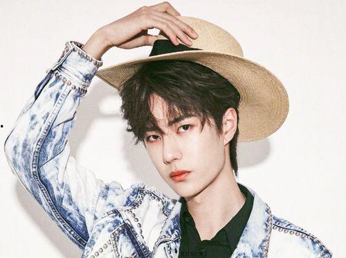 喜欢蹭热度的明星网红,揭秘蹭热度明星网红的吸睛之道