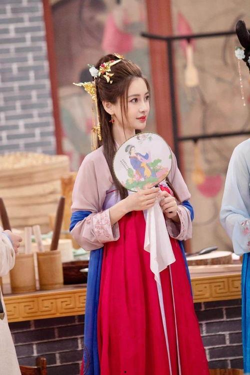 西安古装汉服明星网红店,西安汉服网红店，演绎古韵时尚传奇