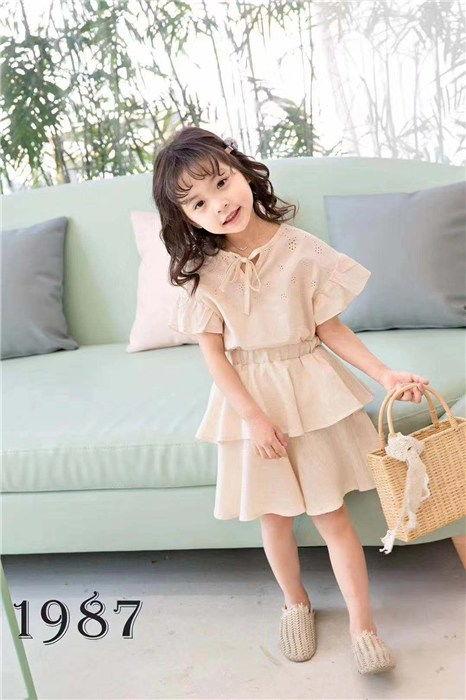 小明星网红服装图片女,小明星女生时尚服装图鉴