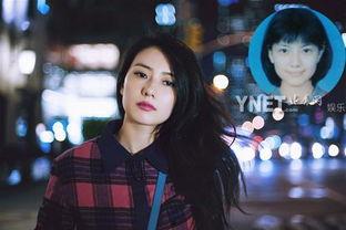 路人镜头下明星网红照片,明星网红路人视角下的风采瞬间