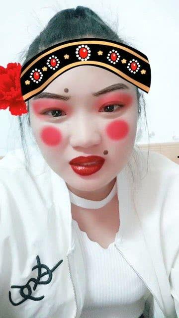 热门话题 对口型 搞笑,笑出腹肌的瞬间！