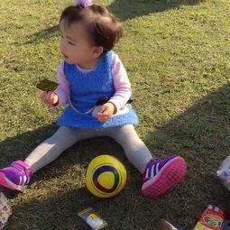 陪伴小孩的热门话题图片,热门话题图片中的陪伴瞬间